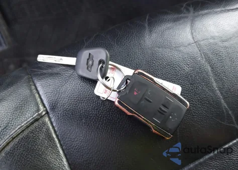 2015 Chevrolet Suburban 1500 Lt из США, поврежденный, VIN 1GNSKJKC5FR700544